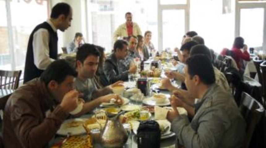 Pasinler Birlik Eğitim Sen&rsquo;de G&ouml;rev Değişimi