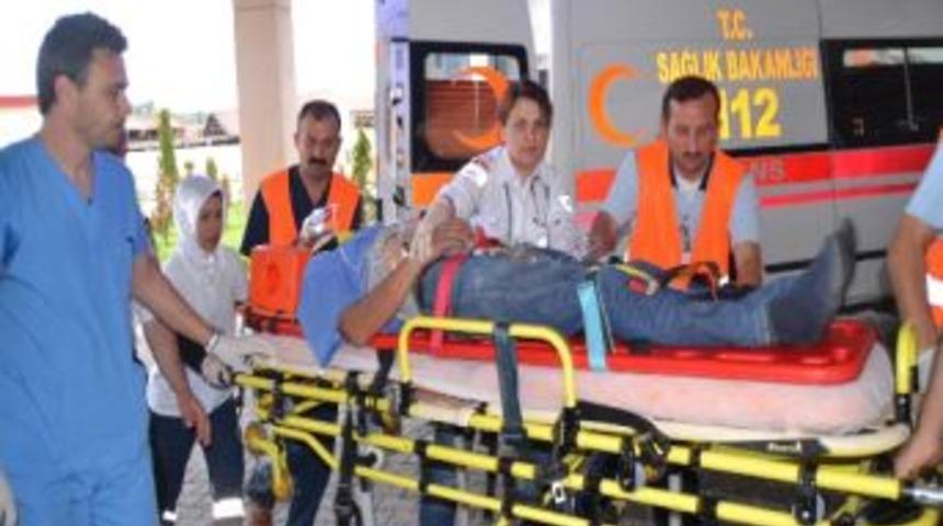 Motosikletin &Ccedil;arptığı Yaya Kurtarılamadı