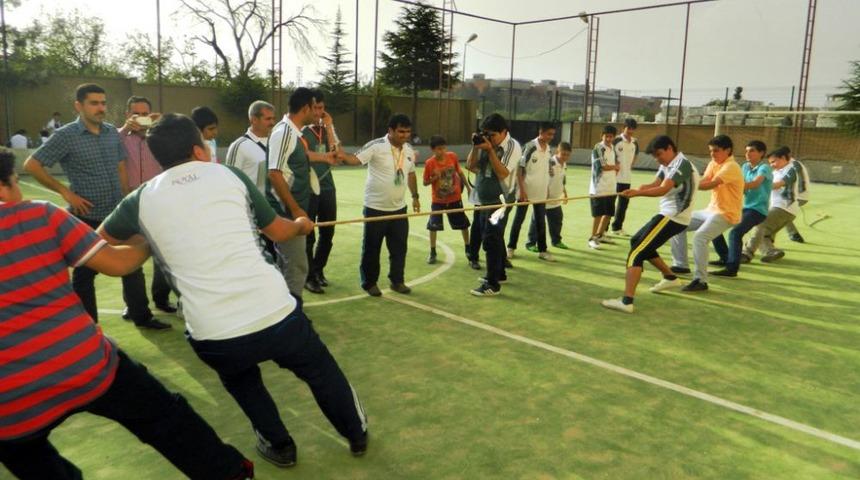 Sunguroğlu Koleji 6. Geleneksel Bahar Şenliği'ni Coşkuyla Ger&ccedil;ekleştirdi