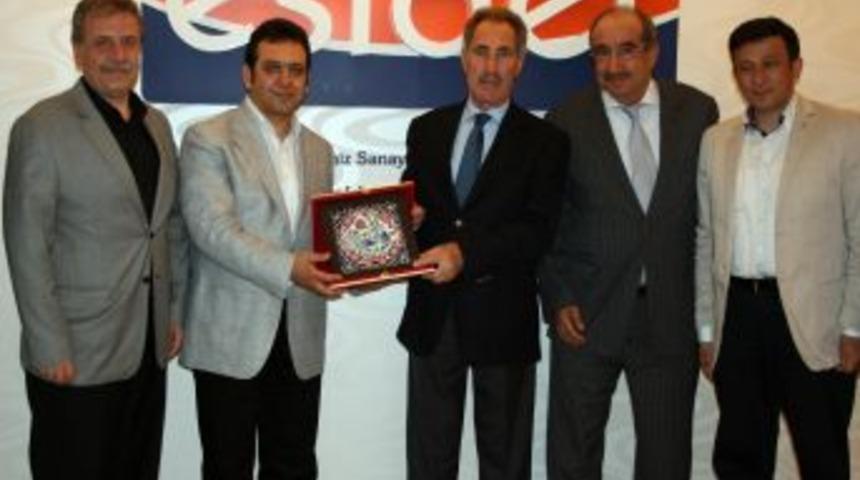 Eski Bakan G&uuml;nay: ESİDEF Başarılı Işlere Imza Atıyor