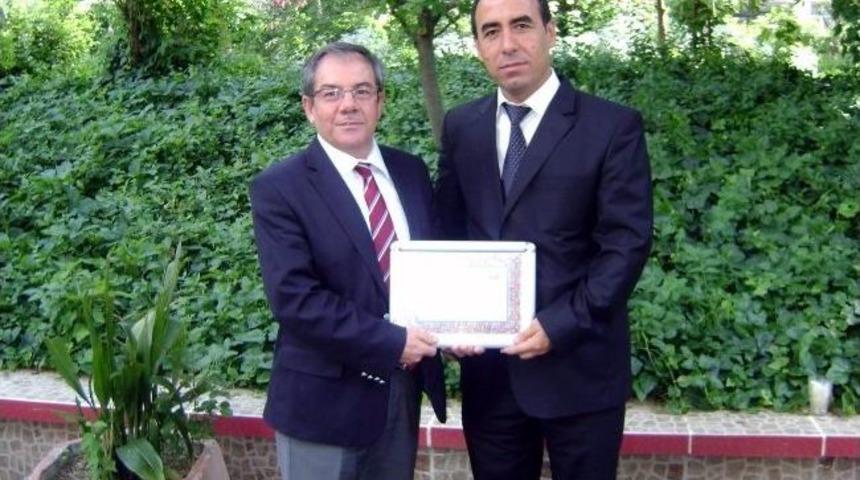 &Ouml;zel Salihli Hastanesi'ne Teşekk&uuml;r Belgesi Verildi