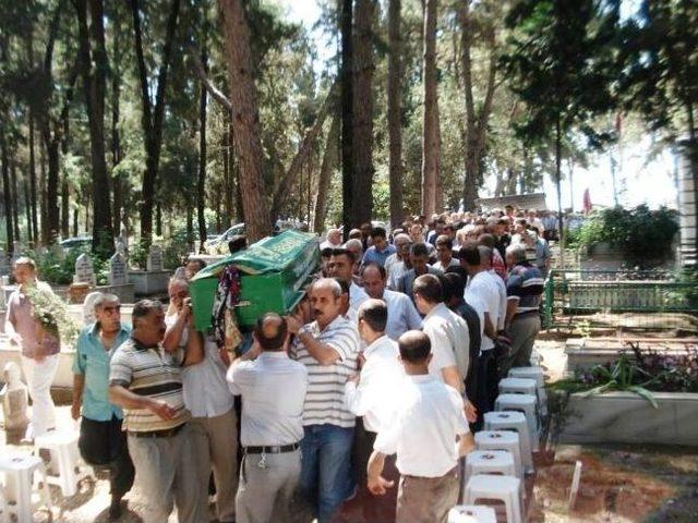 Mhp’li Belediye Meclis Üyesi Temur Ünlü’nün Acı Günü