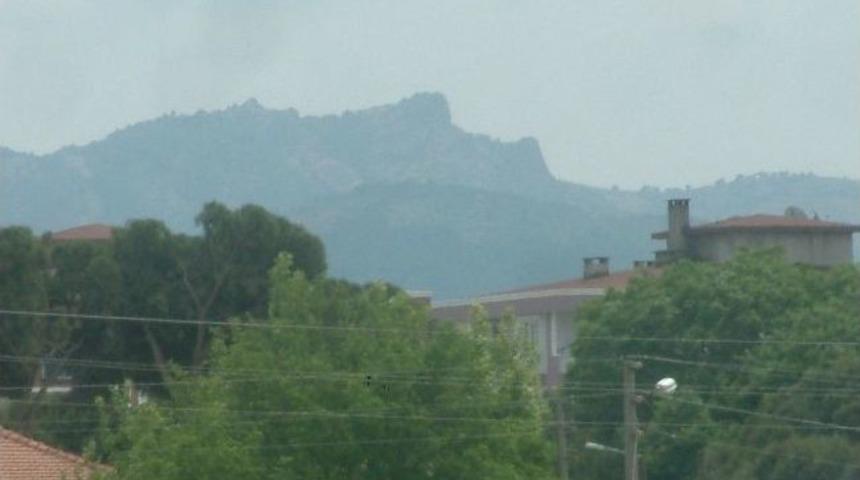 G&ouml;me&ccedil;&rsquo;te Atat&uuml;rk Kayalıkları İlgi Odağı Oldu