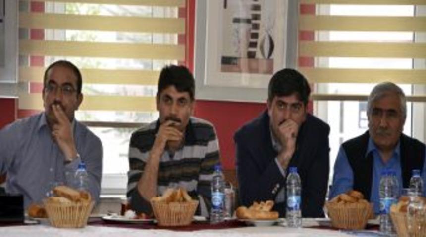 Doğu&rsquo;da G&ouml;rev Yapan &Ouml;ğretmenlere Ek &Uuml;cret Talebi