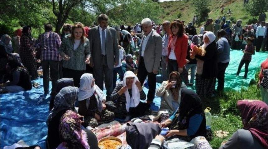 Ak Parti&rsquo;den K&ouml;y Ziyaretleri