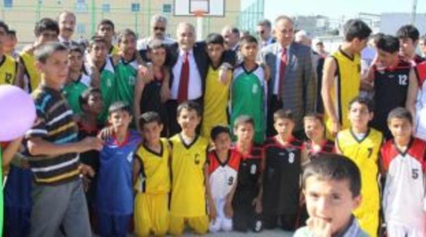 Şanlıurfa&rsquo;da 20 Semt Sahası