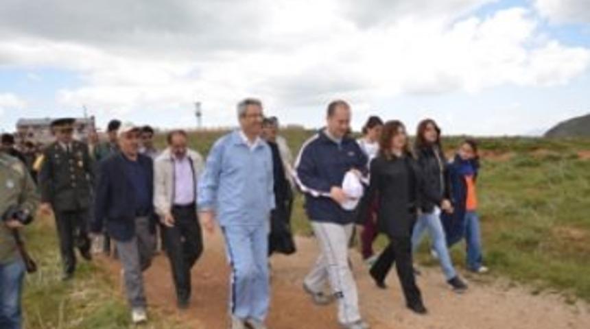 Dağ-Doğa Y&uuml;r&uuml;y&uuml;ş&uuml; Yapıldı