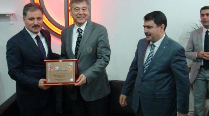 Grup Farma İla&ccedil; Deposu A&ccedil;ıldı