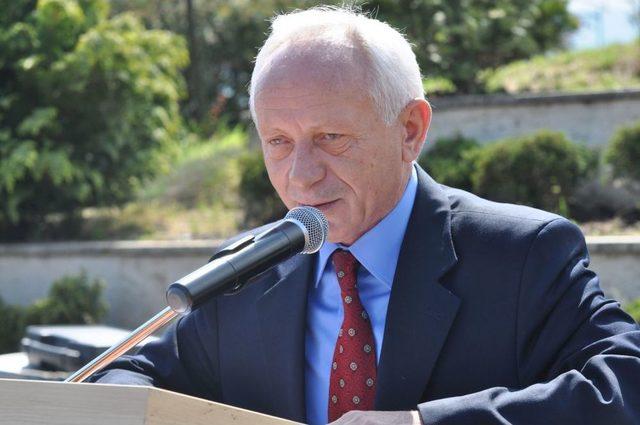 13 Yıl &Ouml;nce Denize A&ccedil;ılan 2 Kayığın Alabora Olması Sonucu &Ouml;len 38 Kişi Anıldı 1