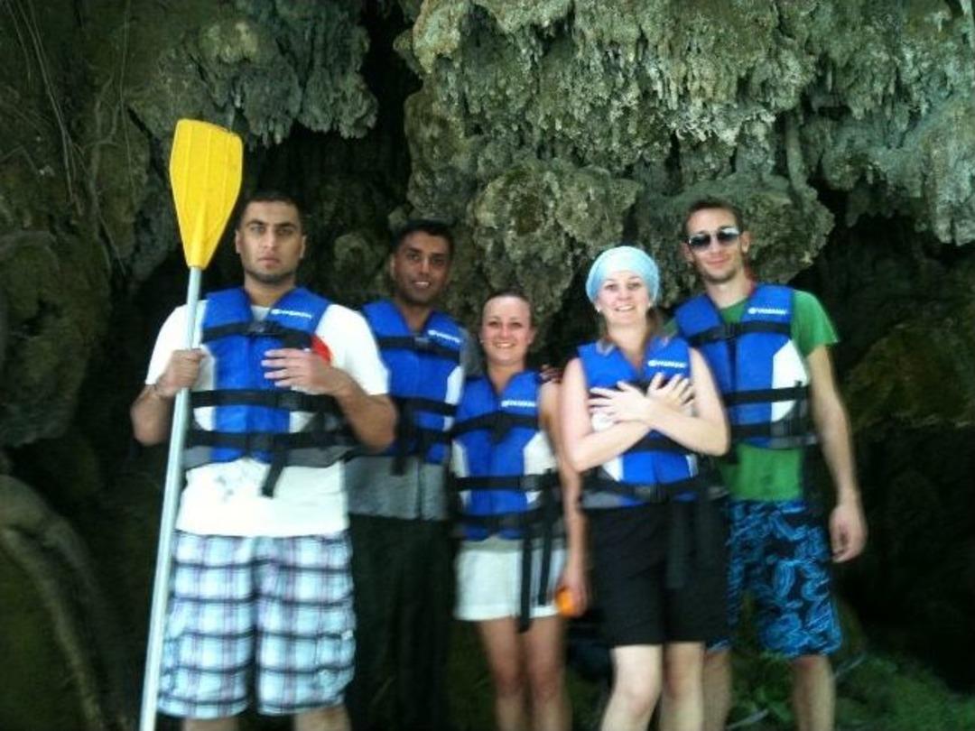 Tarsus Avcılar Kul&uuml;b&uuml;, Yabancı Konuklarını Kanyonda Gezdirdi