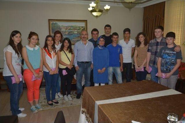 Anlamlı G&uuml;nlerde Anlamlı Doğum G&uuml;n&uuml; 1