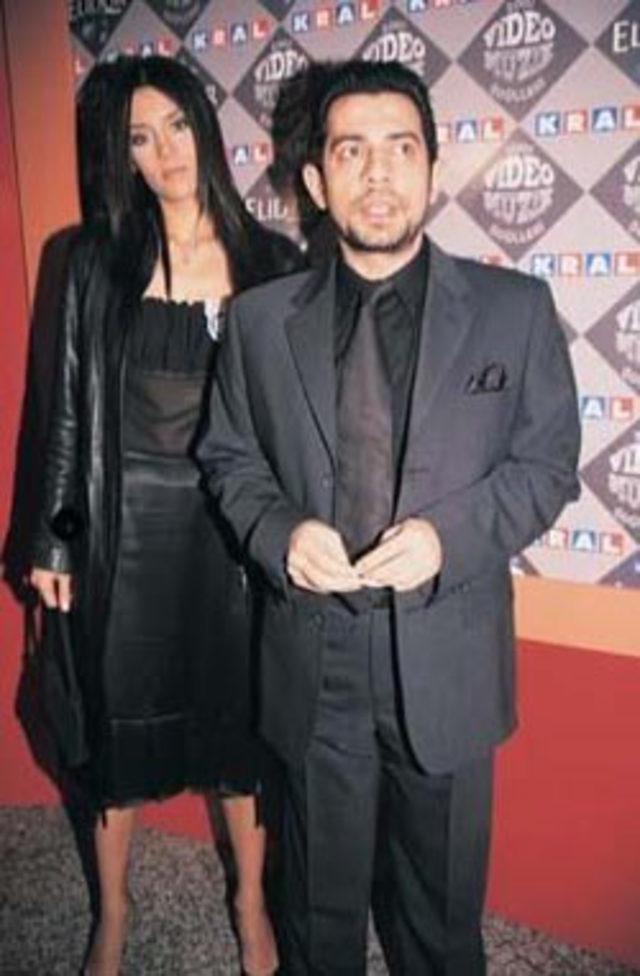 En &uuml;nl&uuml; aşk kavgaları 9