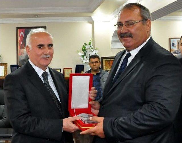 &Ccedil;anakkale&rsquo;de &Ccedil;ift&ccedil;iler G&uuml;n&uuml; Kutlamaları 1