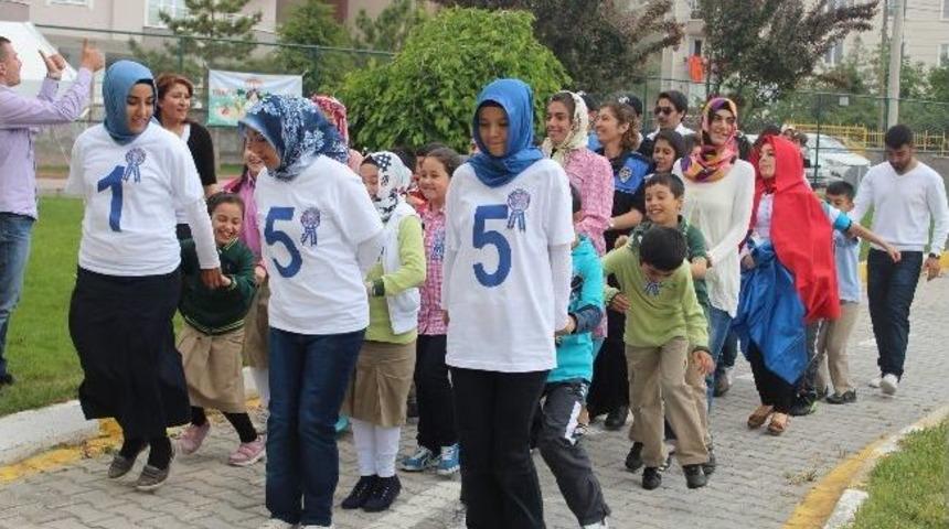 &ldquo;trafikte Eğitimli &Ccedil;ocuklar G&uuml;venli Yolculuklar&rdquo; Projesi Hayata Ge&ccedil;ti
