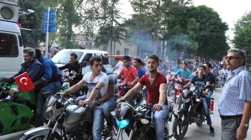 Erbaa&rsquo;da Bayrak Ş&ouml;leni