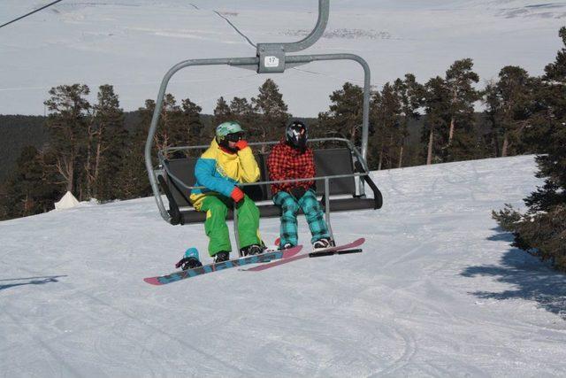 Vali Tepe: Sarıkamış&rsquo;ta Kayak Pistlerinden Birini Işıklandırmak Istiyoruz 2