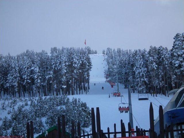 Vali Tepe: Sarıkamış&rsquo;ta Kayak Pistlerinden Birini Işıklandırmak Istiyoruz 3