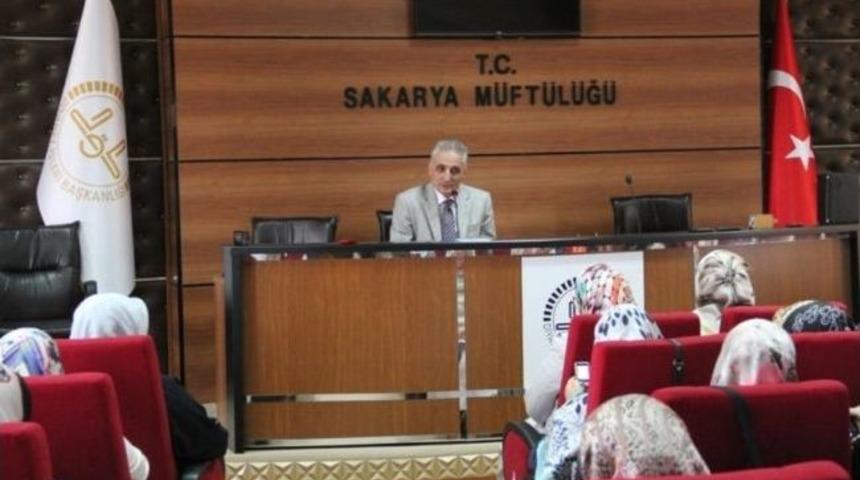 Yrd. Do&ccedil;. Dr. Fatih &Ccedil;ollak, Sakarya M&uuml;ft&uuml;l&uuml;ğ&uuml;'nde Ders Verdi