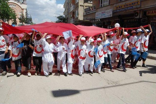 19 Mayıs Atatürk'ü Anma, Gençlik Ve Spor Bayramı Yürüyüşü