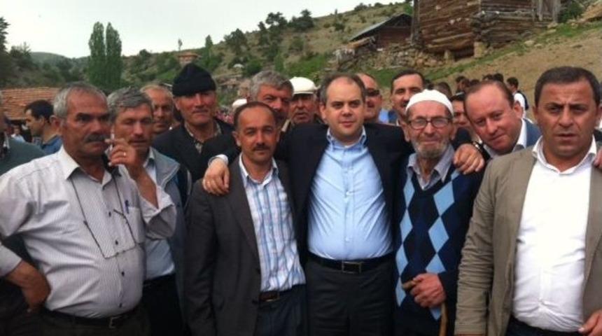 AK Parti Milletvekili Kılıç, Alaçam’da Köylülerle Biraraya Geldi