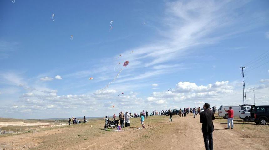 MYO &Ouml;ğrencileri U&ccedil;urtma Şenliği D&uuml;zenledi