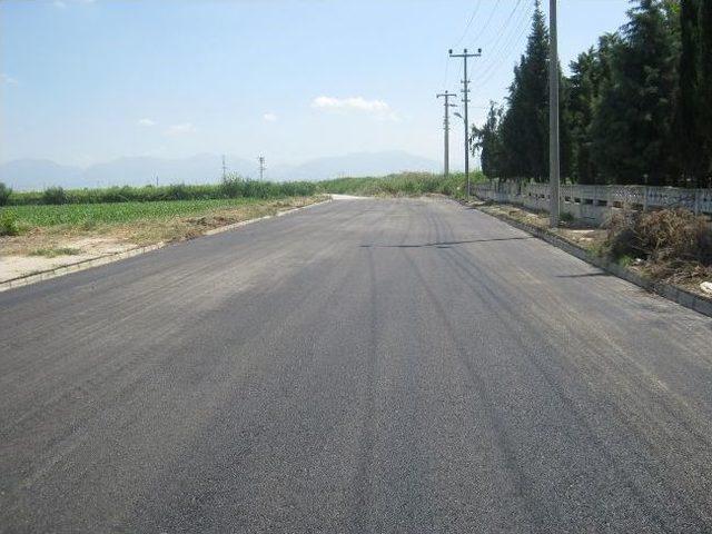 Manisa Hacıhaliller Beldesinde Asfalt Çalışmaları Başladı