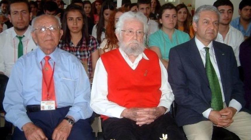 Toprak Dede, &Uuml;niversiteli Gen&ccedil;lere Seslendi