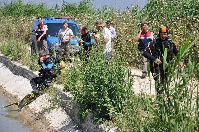 Denizli'de Su Kanalına Düşen Çocuk Kayboldu