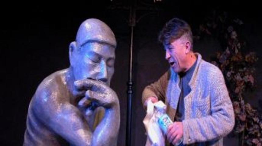 &Ccedil;ankaya Belediyesi Unutulmaz Oyun &ldquo;adam Adam&rdquo;ı Tiyatro Severlerle Buluşturuyor