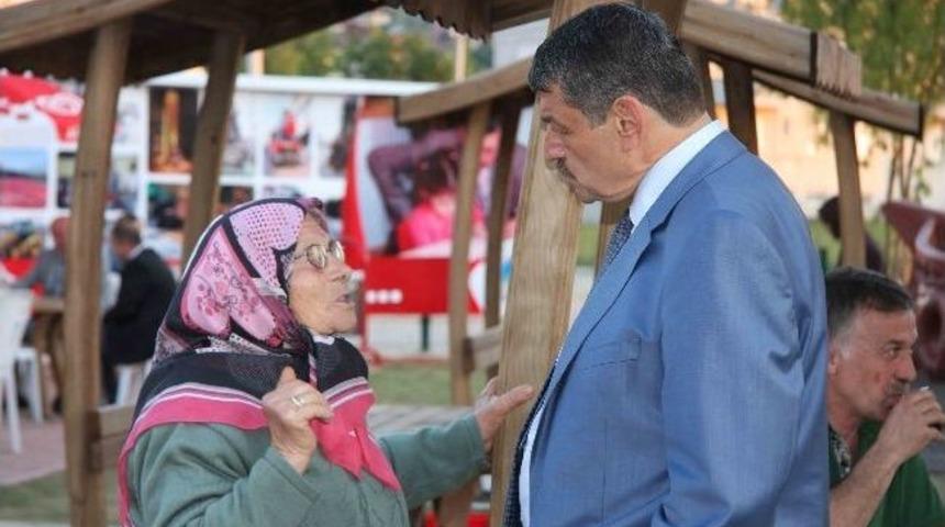 Başkan Akın, Bayanların Taleplerini Dinledi