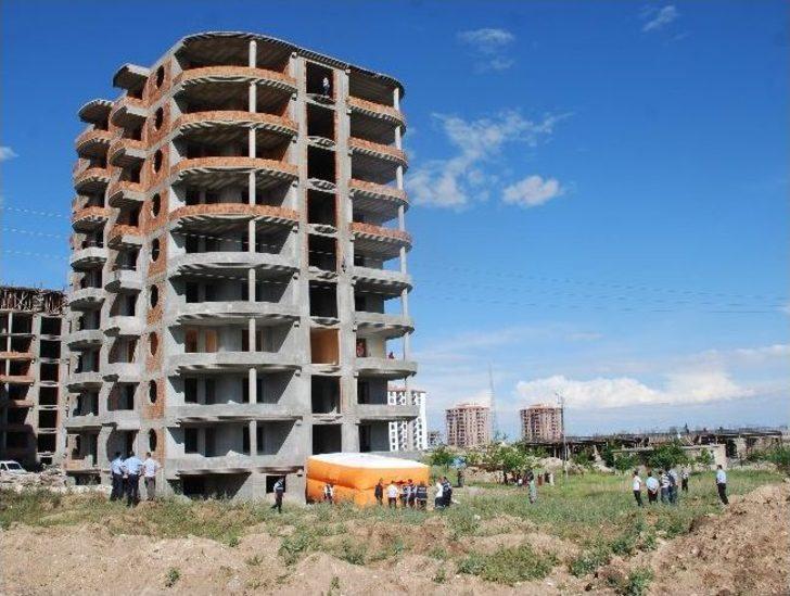 Ağabeyinin İntihar Ettiği Bölgede İntihara Kalkıştı G5