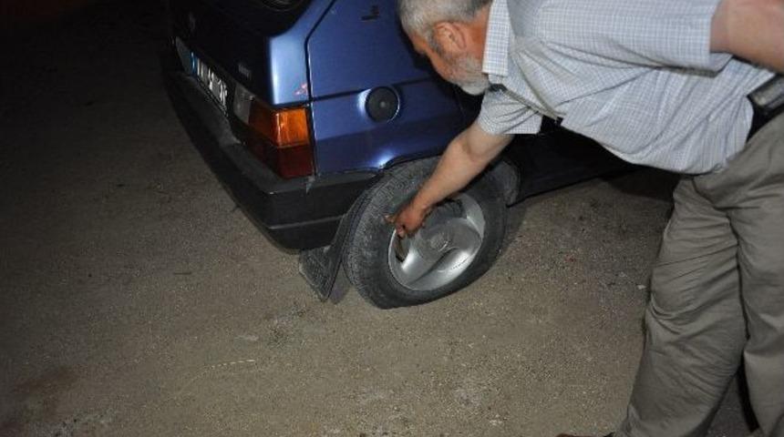 Kırıkkale&rsquo;de 23 Aracın Lastiklerini Kestiler