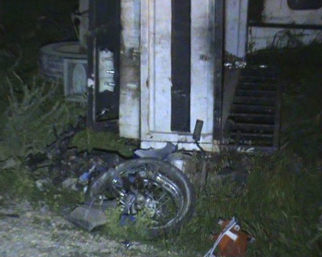 Uşak&rsquo;ta Trafik Kazası: 1 &Ouml;l&uuml; 2