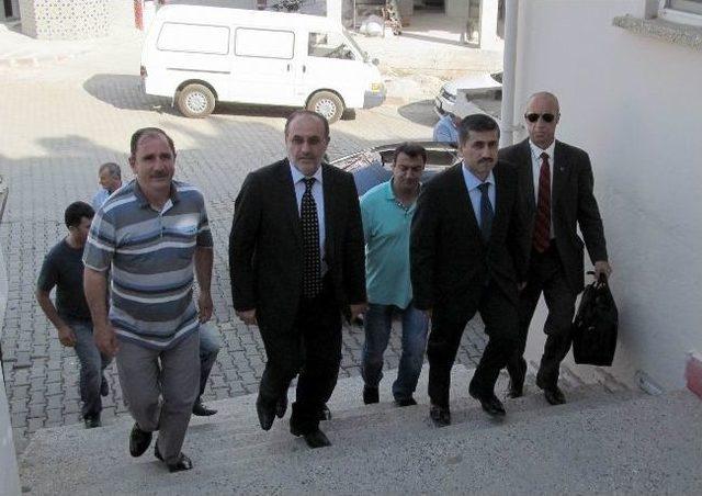 Ak Parti Genel Başkan Yardımcısı Salih Kapusuz Edremit&rsquo;te 2