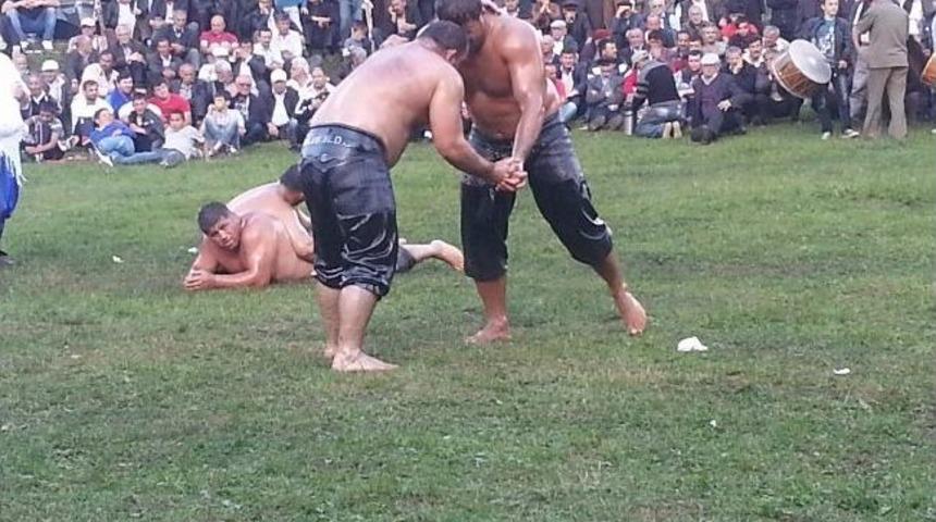 G&ouml;lk&ouml;y&rsquo;de Başpehlivan Şaban Yılmaz Oldu