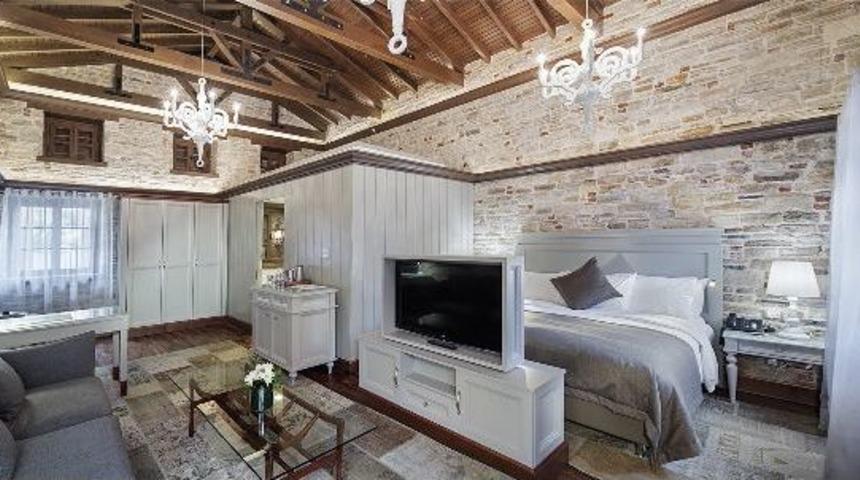 Kuşadası&rsquo;ndaki Tarihi Tabakhaneler Hilton Oldu