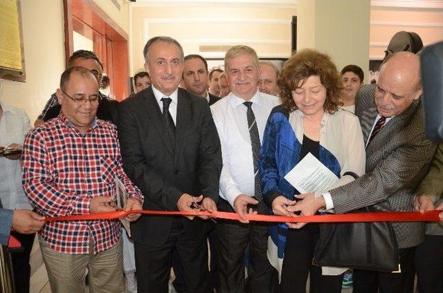 Bursa&rsquo;yı Anlatan Fotoğraflar Sergilendi 2