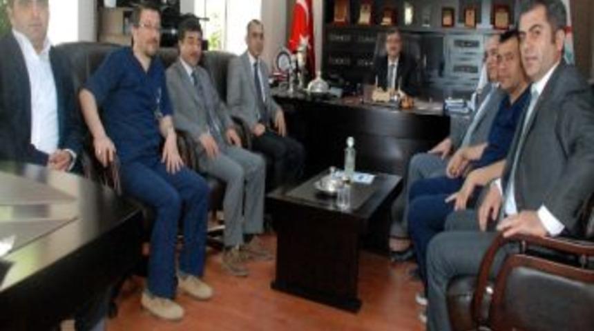 Sağlık-sen &Uuml;niversite Şubesinden Sağlık M&uuml;d&uuml;r&uuml;ne Ziyaret