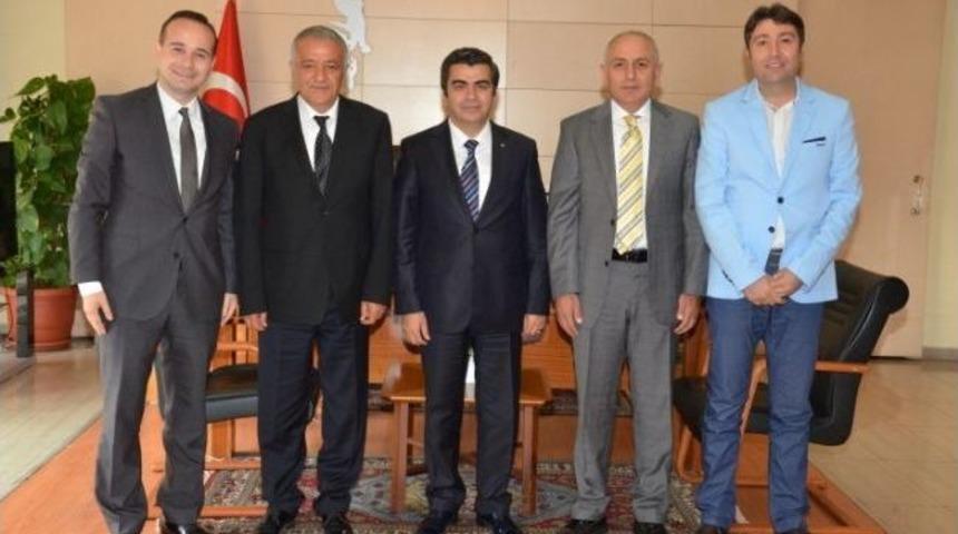 Vali D&uuml;zg&uuml;n&rsquo;e &lsquo;hayırlı Olsun&rsquo; Ziyaretleri