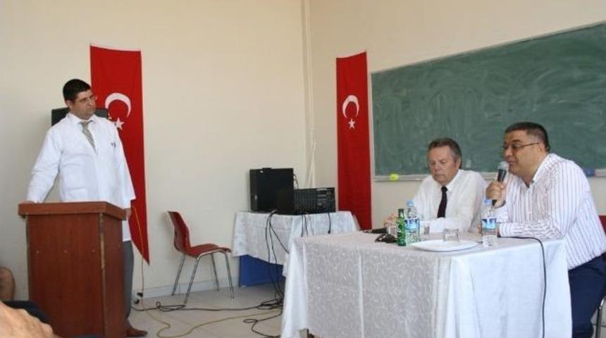 &Ouml;ğrenciler, Başkanı Ve İşadamını Terletti