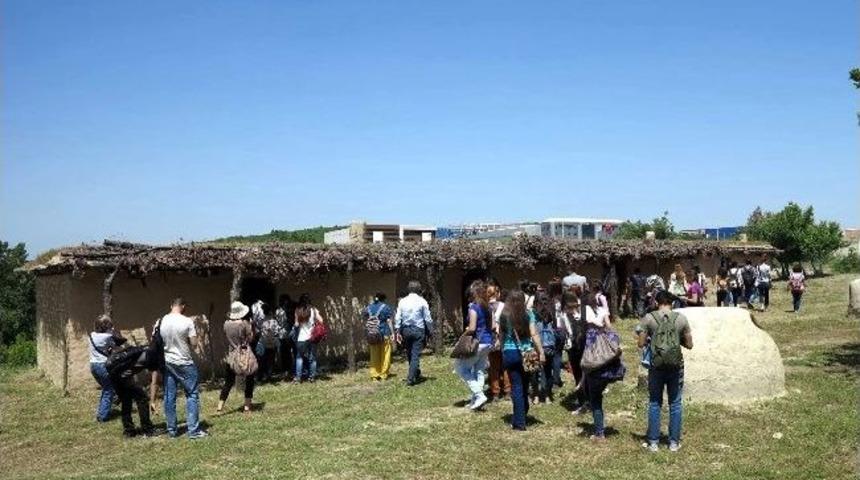 Arkeopark&rsquo;a Ziyaret&ccedil;i Akını