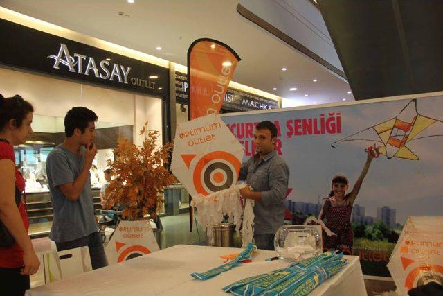 Önce Uçurtmanı Yap, Sonra Özgürce Uçur 1