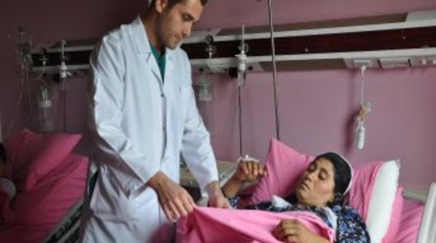 Silopi'de Ilk Kez Kapalı B&ouml;brek Ameliyatı Yapıldı