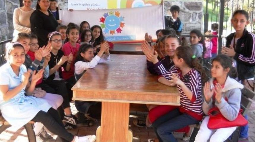 &Ccedil;ocuk Senat&ouml;rler Sorun Dinliyor