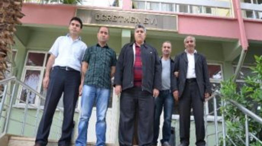 &Ouml;ğretmenevi &Ccedil;alışanları Grev İlanı Astı