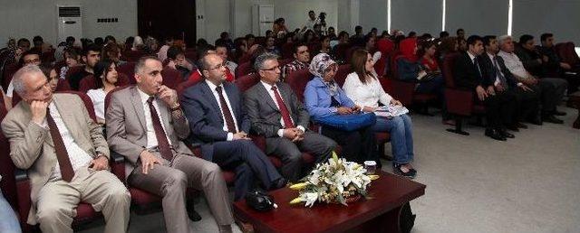 ‘tarihi Belgeler Işığında Türk Ermeni İlişkileri’ Konulu Konferans