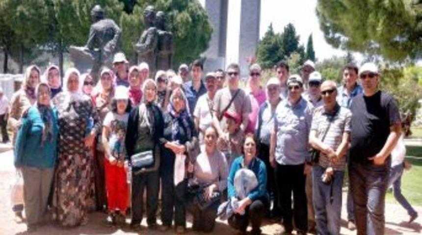 Aksiyon Memurlar Derneği &Uuml;yeleri &Ccedil;anakkale&rsquo;yi Gezdi