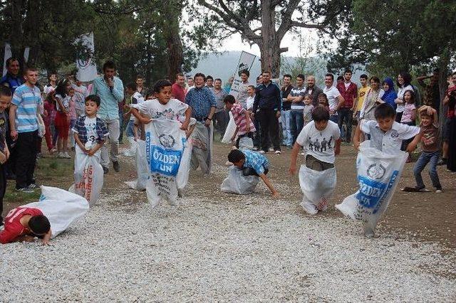 Harmancık'ta Gençlik Şöleni