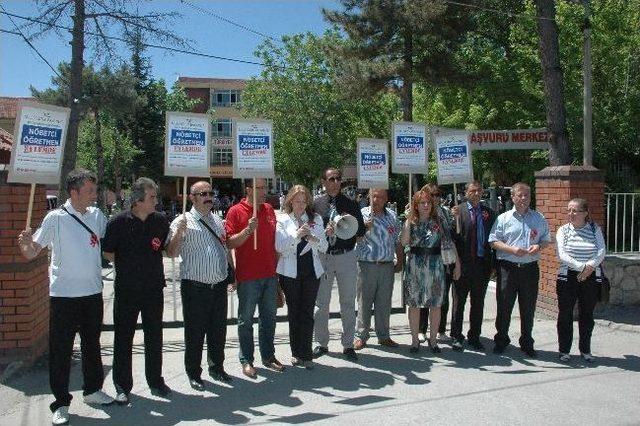 &Ouml;ğretmenler N&ouml;bet &Uuml;creti İstiyor 1