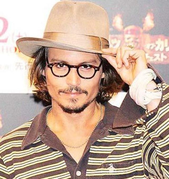 En &uuml;nl&uuml; aşk kavgaları 66